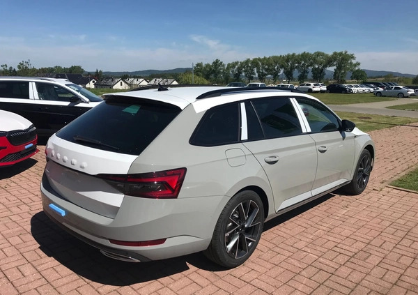 Skoda Superb cena 173050 przebieg: 5, rok produkcji 2023 z Bogatynia małe 37